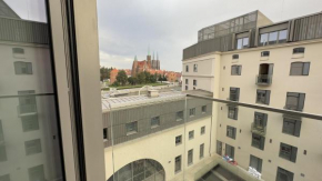 Guide Apart, Wrocław